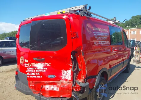 2018 Ford Transit-250 из США, поврежденный, VIN 1FTYR1ZM9JKA76827